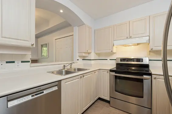 321 3600 Windcrest Drive, North Vancouver For Sale - image 13