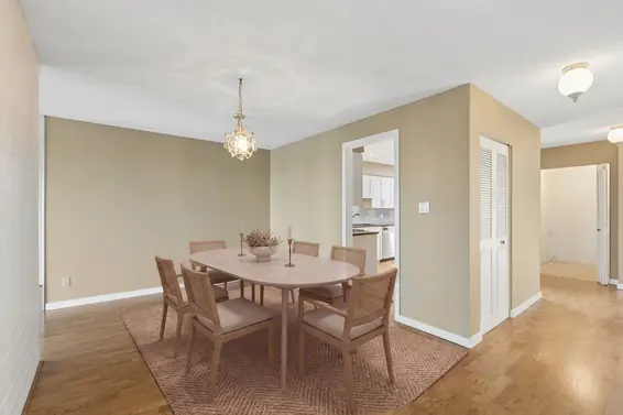 8 2206 Folkestone Way, West Vancouver For Sale - image 8