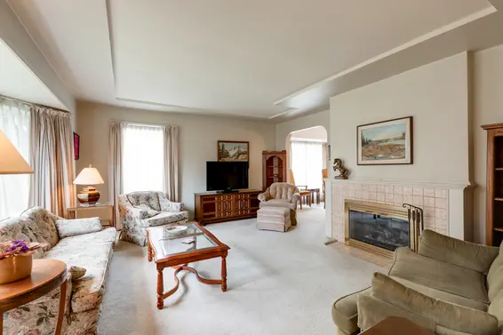 Living Room - 1136 West 22nd Street, North Vancouver  