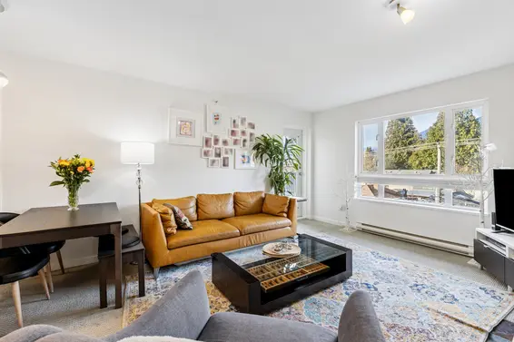 404 183 West 23rd Street, North Vancouver For Sale - image 2