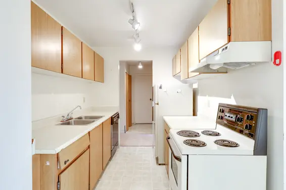 109 809 West 16th Street, North Vancouver For Sale - image 7