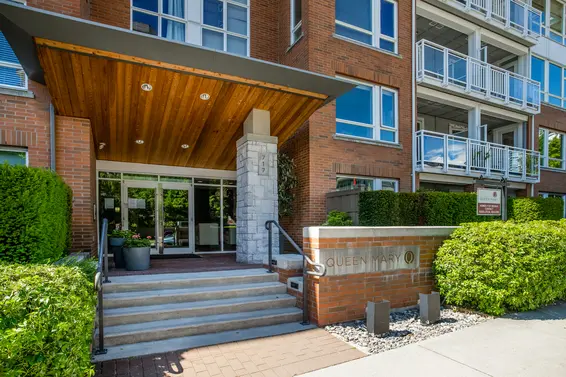 210 717 Chesterfield Avenue, North Vancouver For Sale - image 26