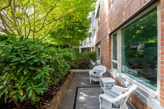 Patio - 127-119 West 22nd Street, North Vancouver  