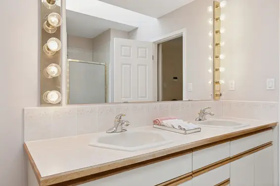 5685 Nancy Greene Way, North Vancouver For Sale - image 29