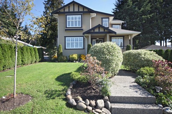 750 Sutherland Avenue, North Vancouver