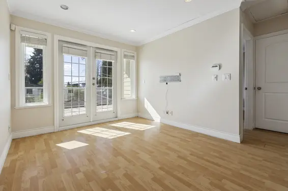 255 East 21st Street, North Vancouver For Sale - image 16