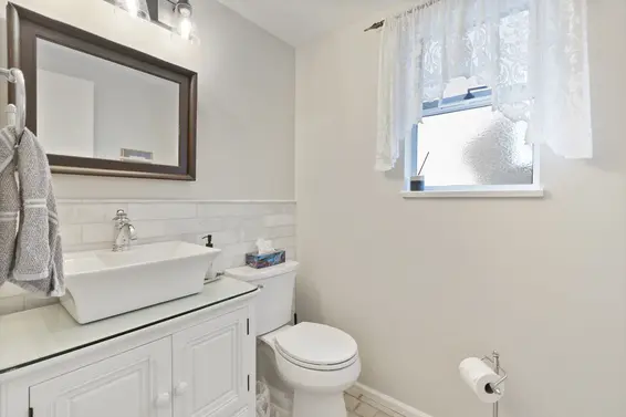 2150 Kirkstone Place, North Vancouver For Sale - image 20