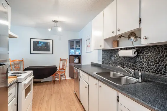 310 270 West 1st Street, North Vancouver For Sale - image 9