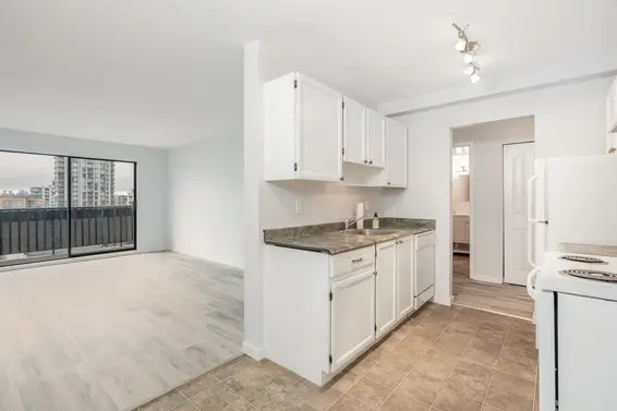 206 131 West 4th Street, North Vancouver For Sale - image 1