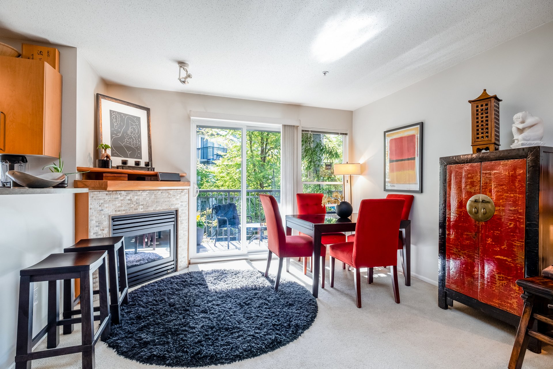 268 1100 East 29th Street, North Vancouver SOLD Price? Log In.