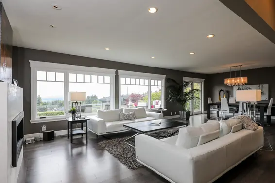 501 Saville Crescent, North Vancouver For Sale - image 2
