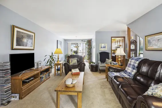 2 220 West 16th Street, North Vancouver For Sale - image 10