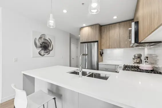 511 108 East 8th Street, North Vancouver For Sale - image 10