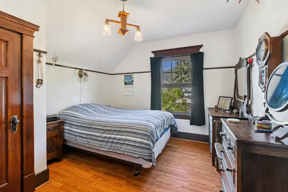 234 West Windsor Road, North Vancouver For Sale - image 27
