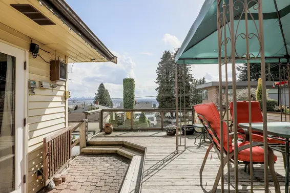 Deck - 745 East Keith Road  
