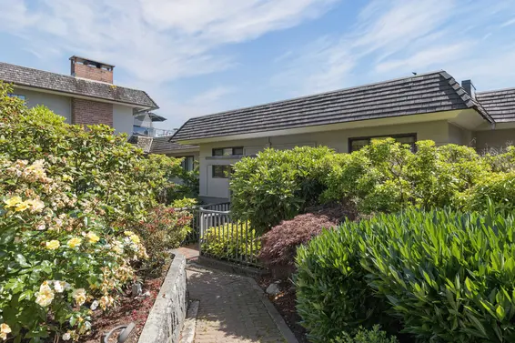 8 2206 Folkestone Way, West Vancouver For Sale - image 42