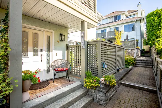 4 232 East 6th Street, North Vancouver For Sale - image 37