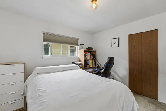 1678 Depmsey Road, North Vancouver For Sale - image 24