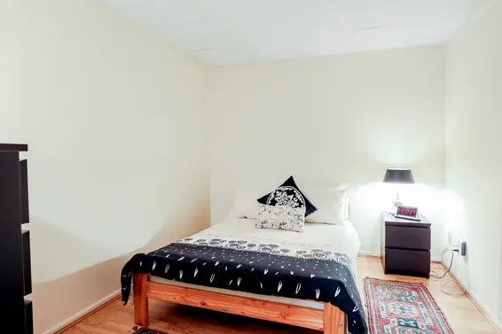 Bedroom/Den - 4008 Deane Place, North Vancouver  