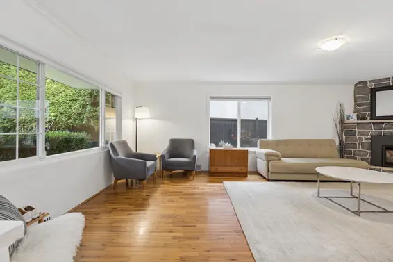 331 East 24th Street, North Vancouver For Sale - image 7