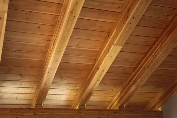 Exposed glulam beams  
