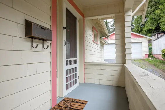 352 East 24th Street, North Vancouver - front porch  