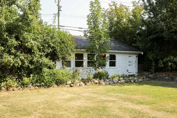304 East 17th Street, North Vancouver For Sale - image 3
