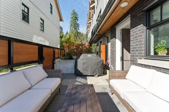 19 1960 Glenaire Drive, North Vancouver For Sale - image 17