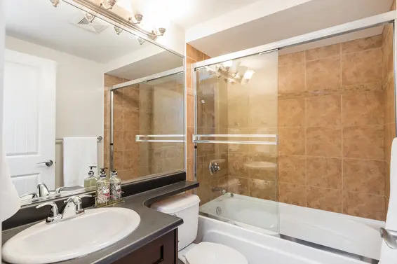 3660 Carnarvon Avenue, North Vancouver For Sale - image 19