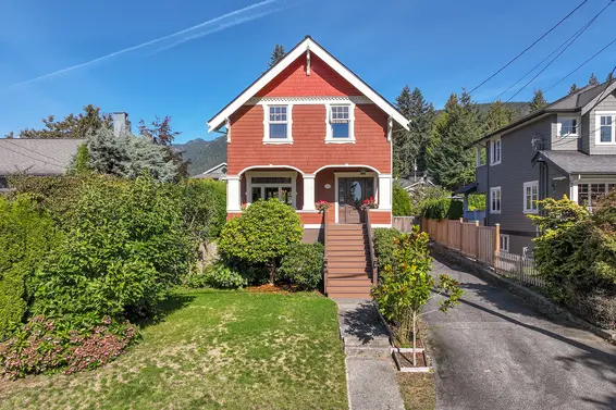234 West Windsor Road, North Vancouver
