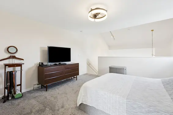 303 131 West 20th Street, North Vancouver For Sale - image 21