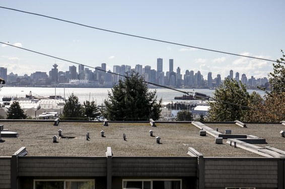 309-341 W 3rd Street, North Vancouver