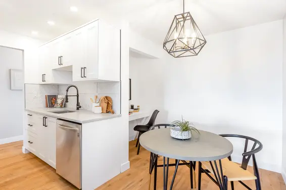 Dining Room - 208-341 West 3rd Street, North Vancouver  