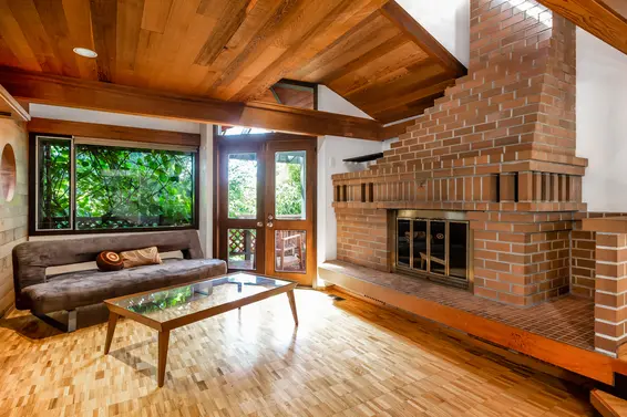 236 East 4th Street, North Vancouver  