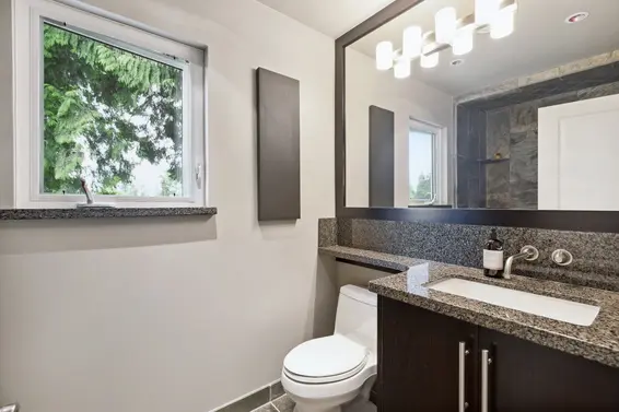 4081 Ruby Avenue, North Vancouver For Sale - image 26