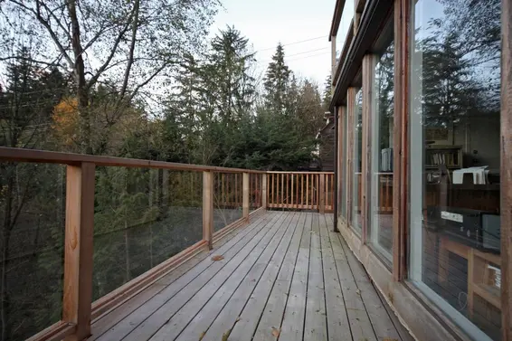 Deck  
