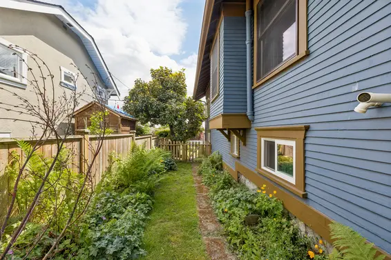 534 East 7th Street, North Vancouver For Sale - image 40