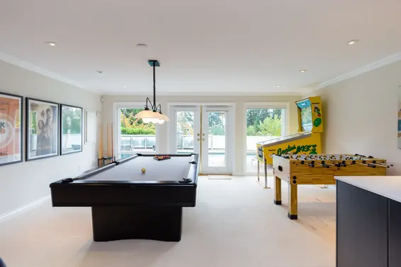 Media/Games Room - 998 Dempsey Road, North Vancouver  