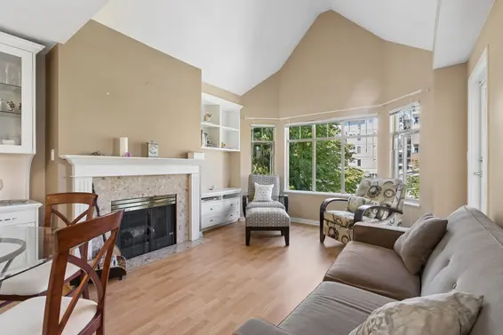 505 2059 Chesterfield Avenue, North Vancouver For Sale - image 3