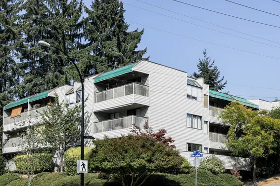 108-156 West 21st Street, North Vancouver