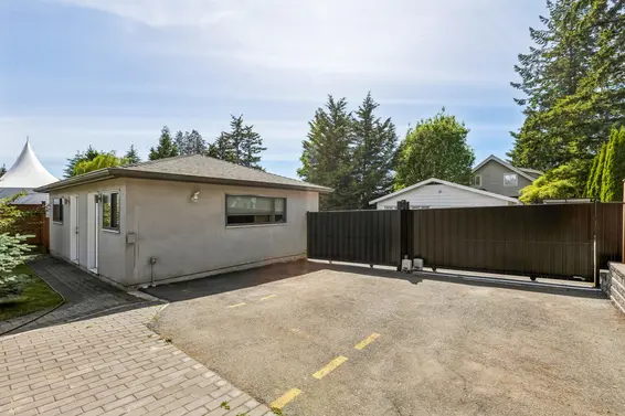 2553 Western Avenue, North Vancouver For Sale - image 52