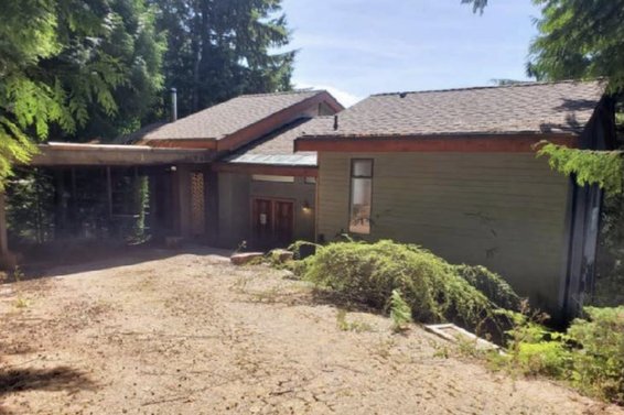231 Bayview Road, LIONS BAY