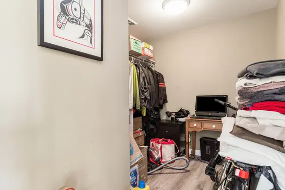 417 3600 Windcrest Drive, North Vancouver For Sale - image 17