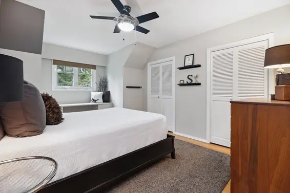 4081 Ruby Avenue, North Vancouver For Sale - image 23