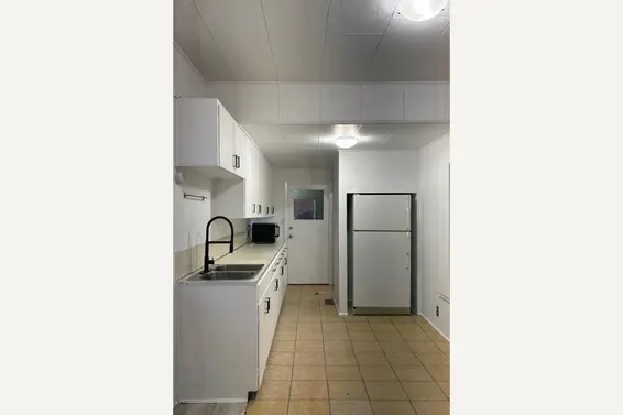 166 East 10th Street, North Vancouver For Sale - image 8