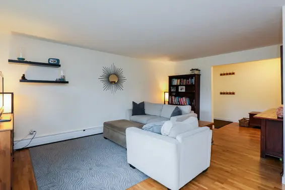 408-555 West 28th Street, North Vancouver For Sale - image 1