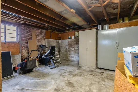 535 East 13th Street, North Vancouver For Sale - image 32