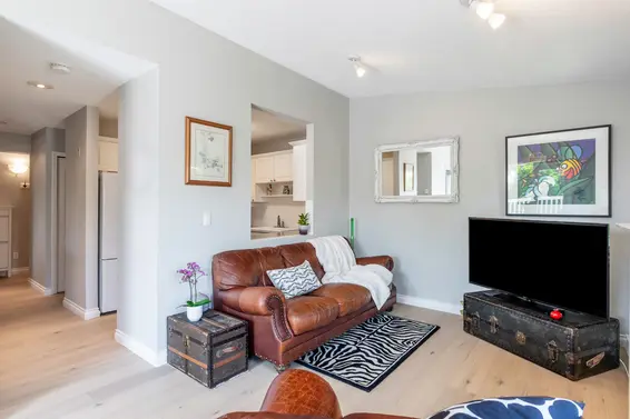 201 1523 Bowser Avenue, North Vancouver For Sale - image 9
