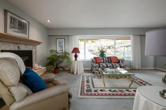 4395 Starlight Way, North Vancouver For Sale - image 3