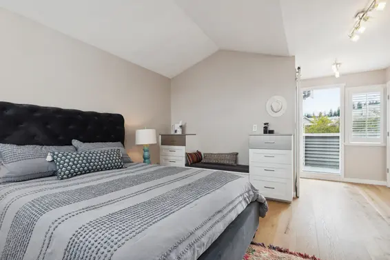 1585 Bowser Avenue, North Vancouver For Sale - image 15